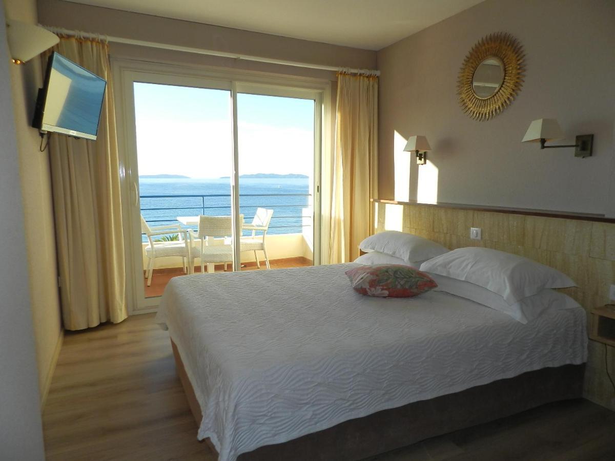 Grand Hotel Moriaz Le Lavandou Buitenkant foto