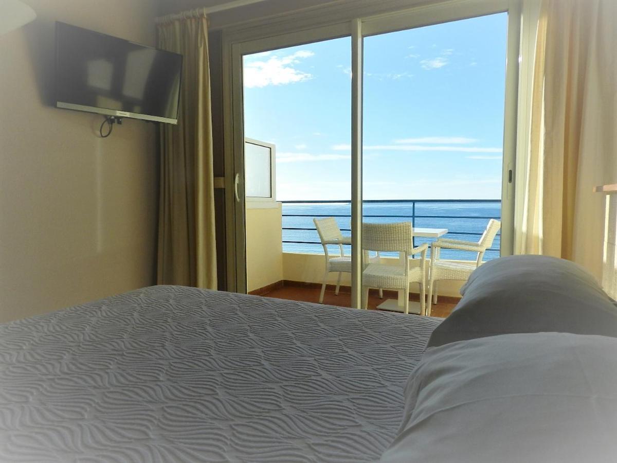 Grand Hotel Moriaz Le Lavandou Buitenkant foto