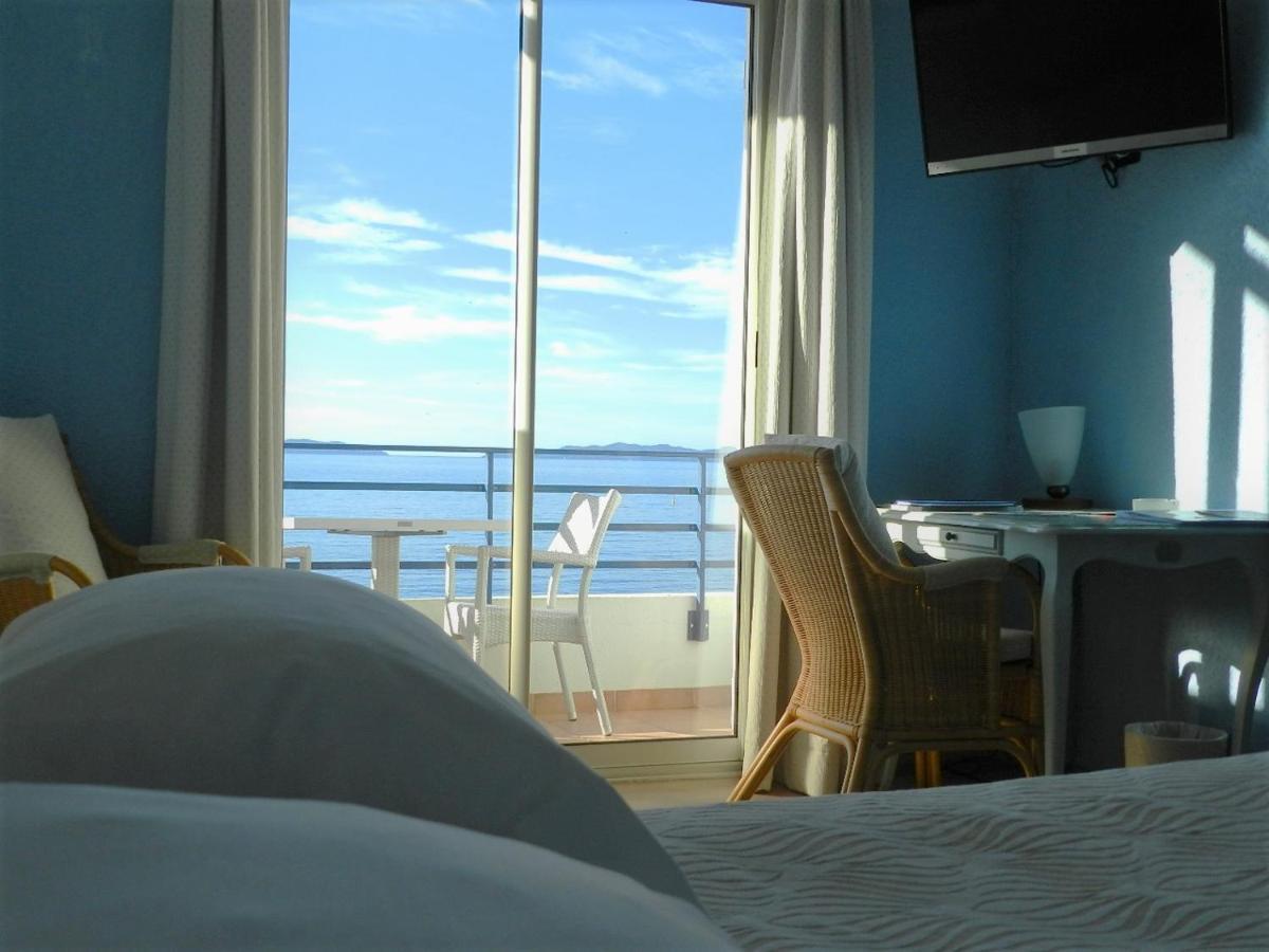 Grand Hotel Moriaz Le Lavandou Buitenkant foto