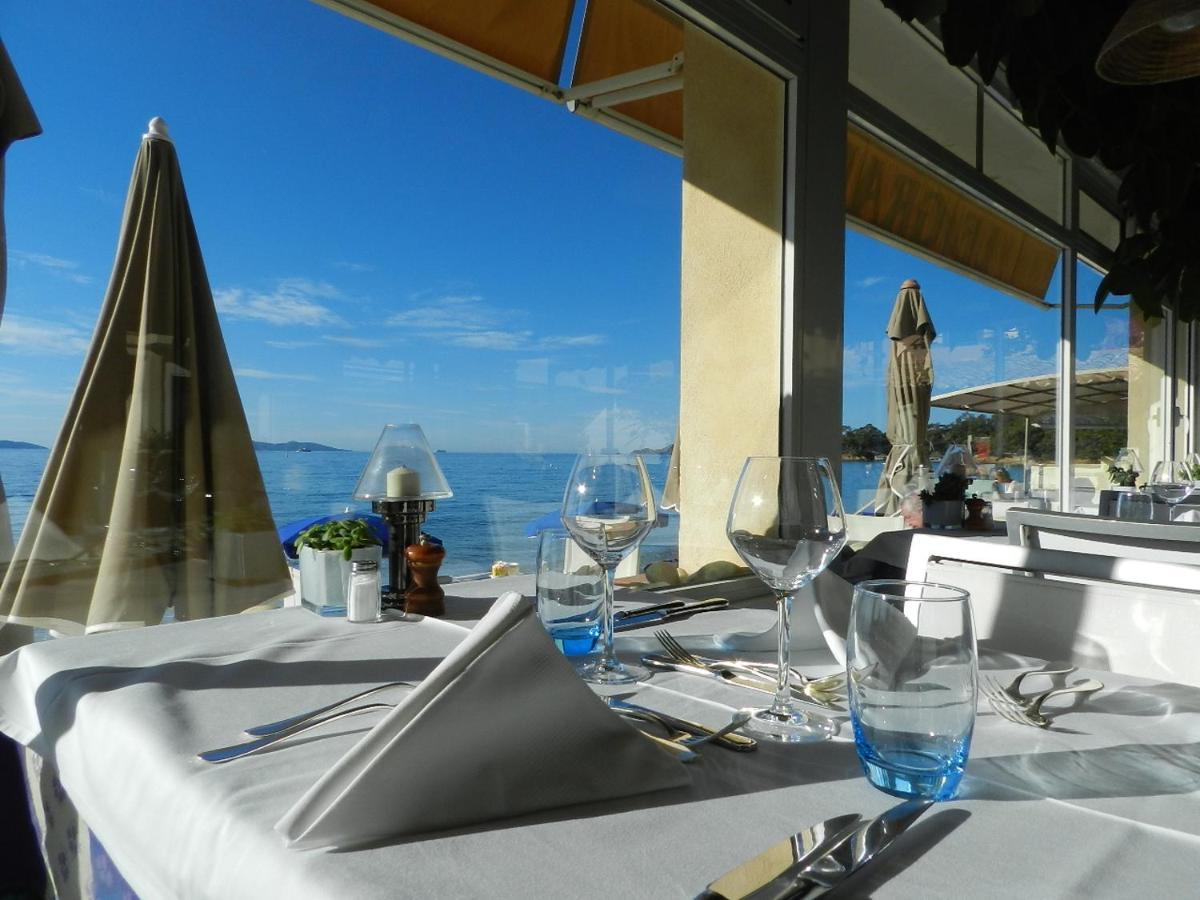 Grand Hotel Moriaz Le Lavandou Buitenkant foto