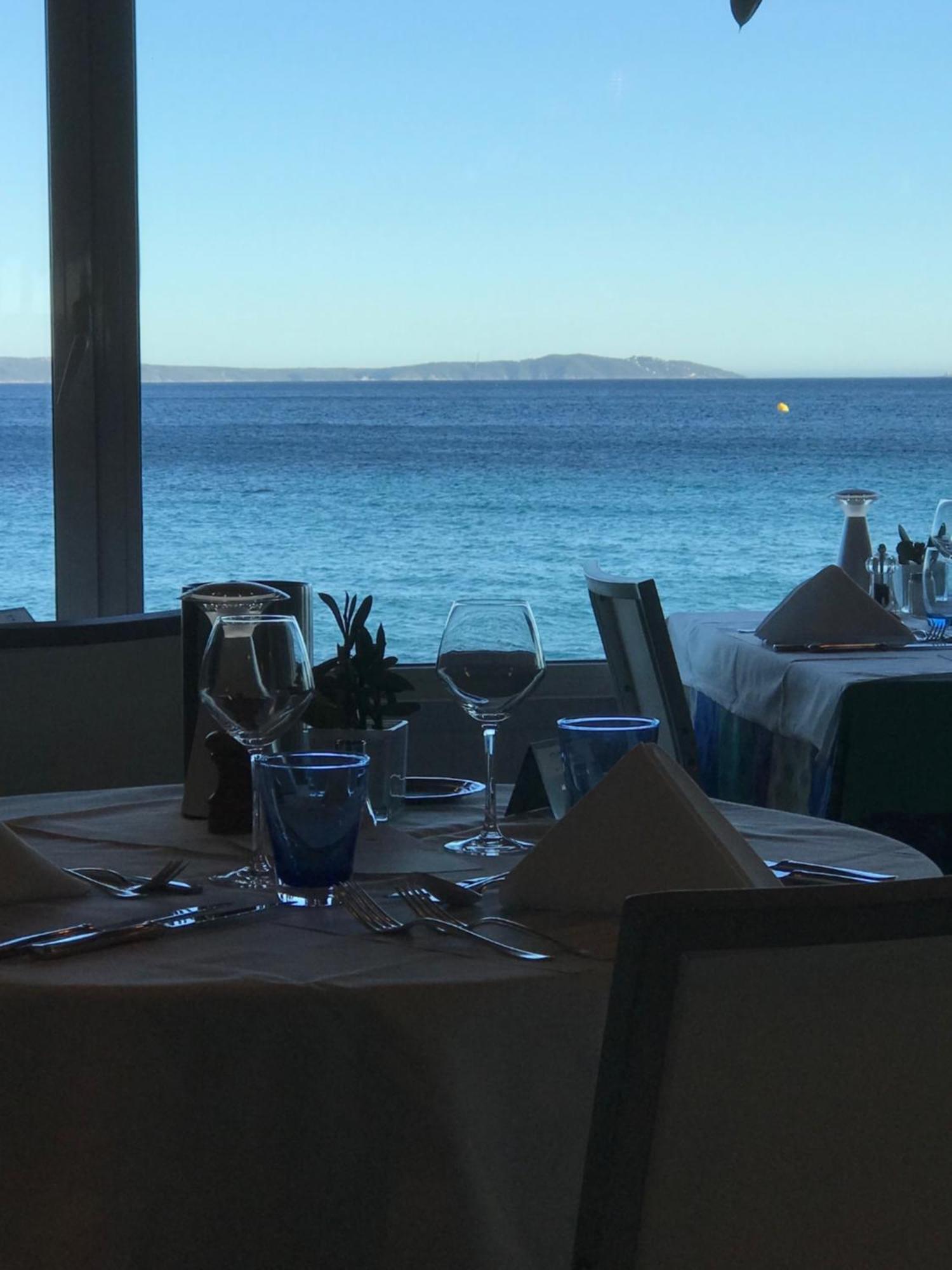 Grand Hotel Moriaz Le Lavandou Buitenkant foto