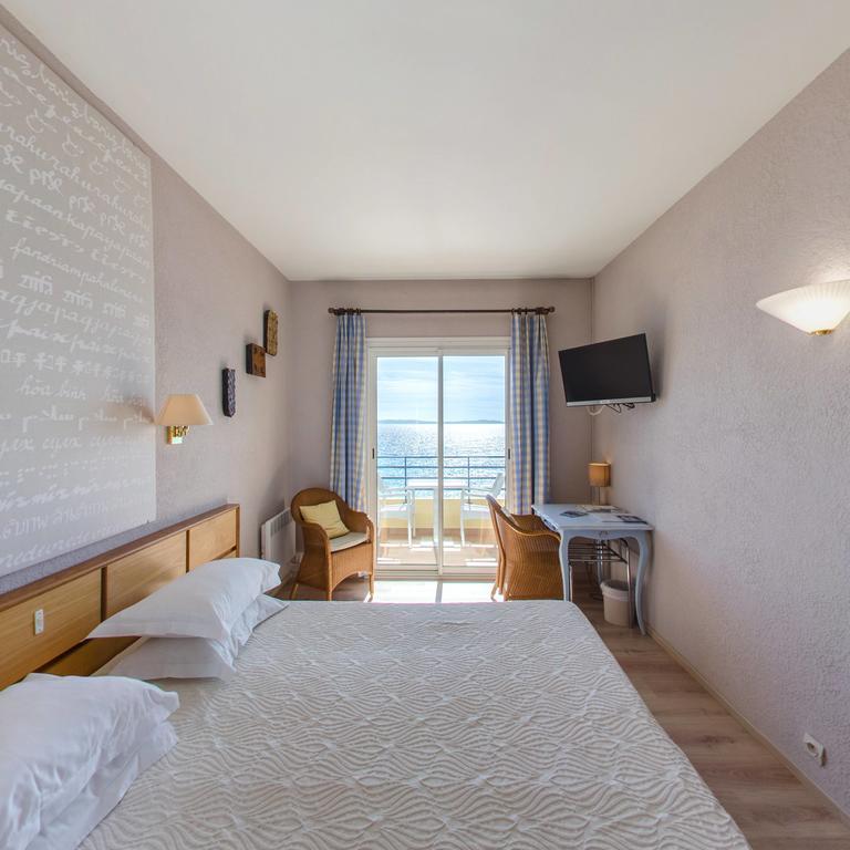 Grand Hotel Moriaz Le Lavandou Buitenkant foto