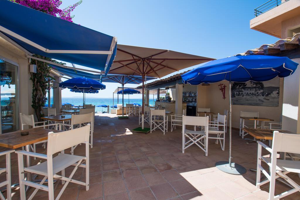 Grand Hotel Moriaz Le Lavandou Buitenkant foto