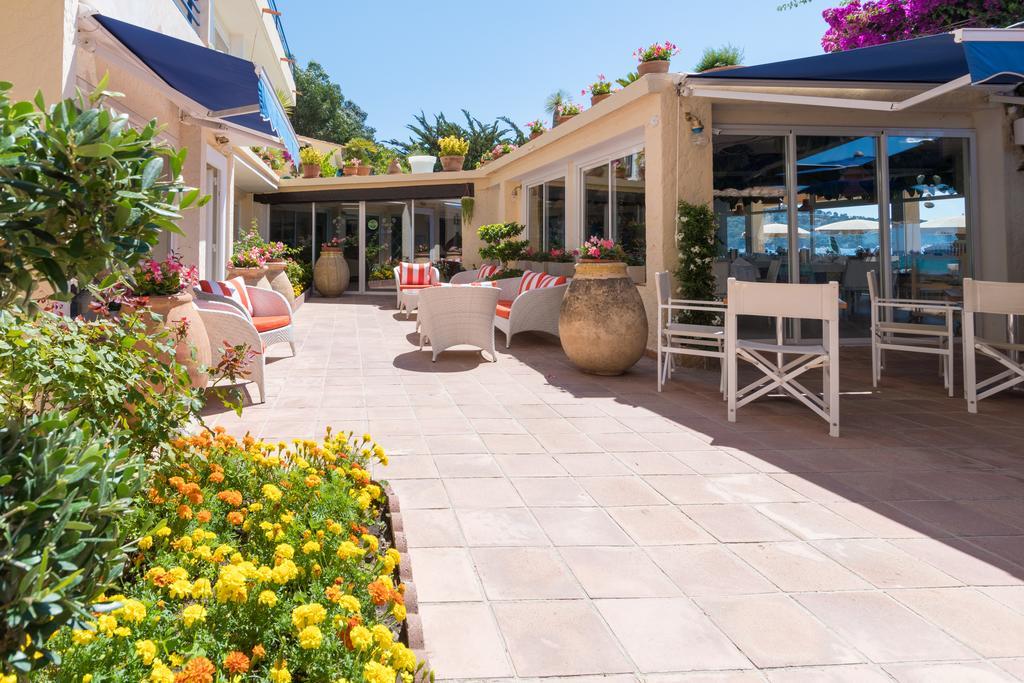 Grand Hotel Moriaz Le Lavandou Buitenkant foto